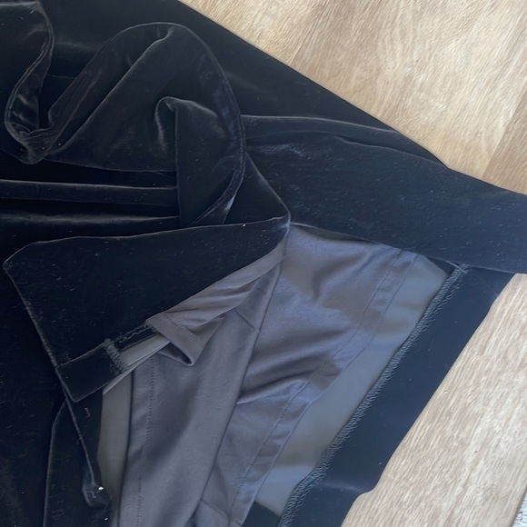 NWT Antonio Melani Black Velvet Dress sz 12 - Picture 8 of 12